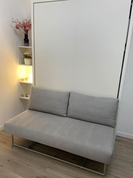Apartmán Grazioso Monolocale Milán Exteriér fotografie
