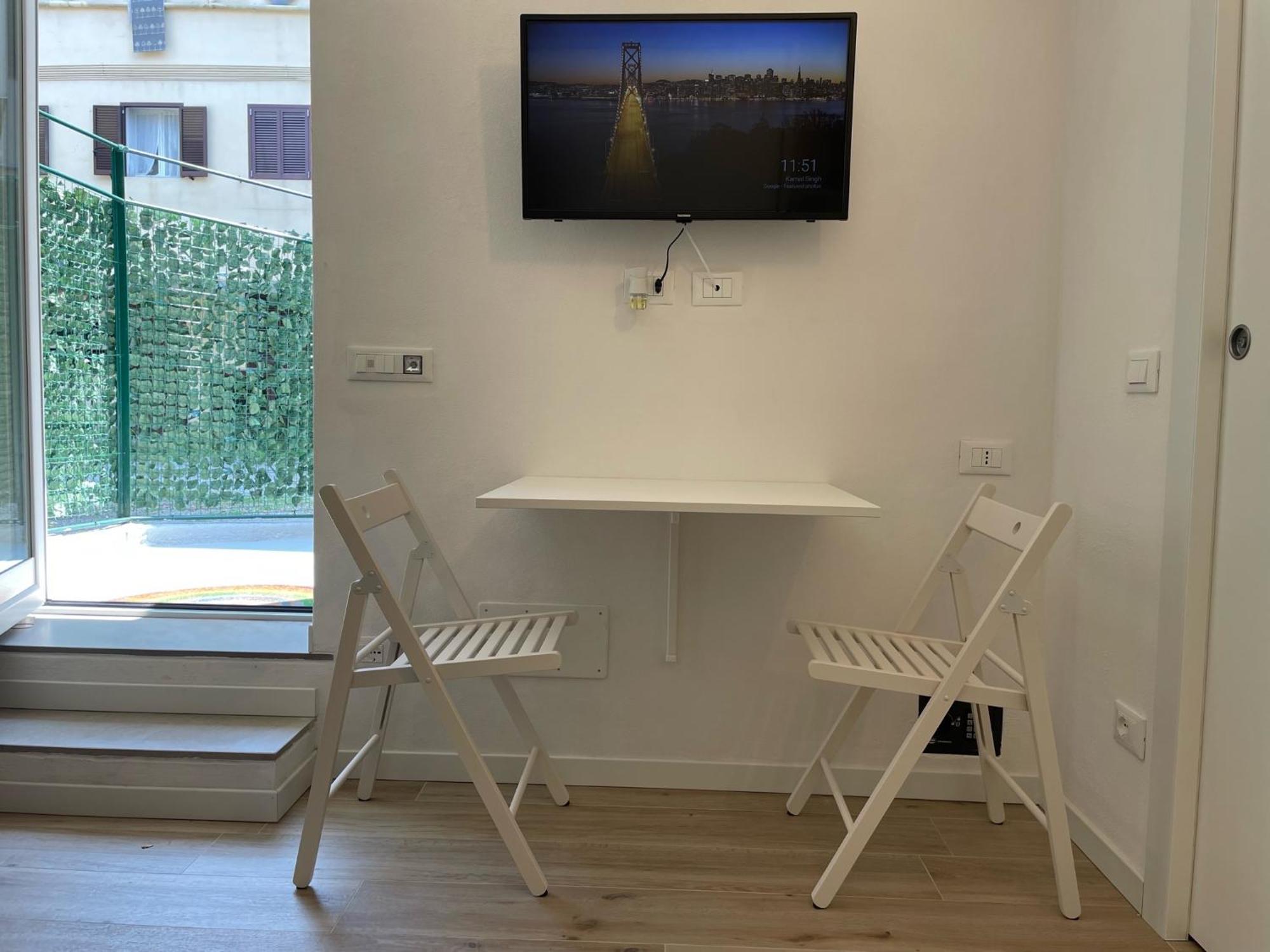 Apartmán Grazioso Monolocale Milán Exteriér fotografie